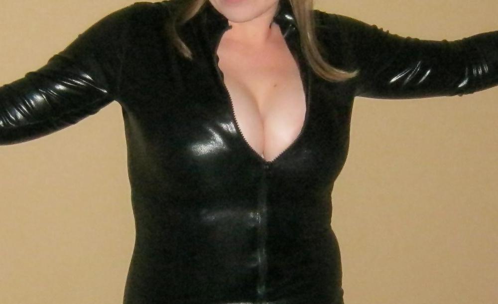 7P More cleavage