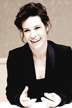 21P Evangeline Lilly   BACK IN BLACK
