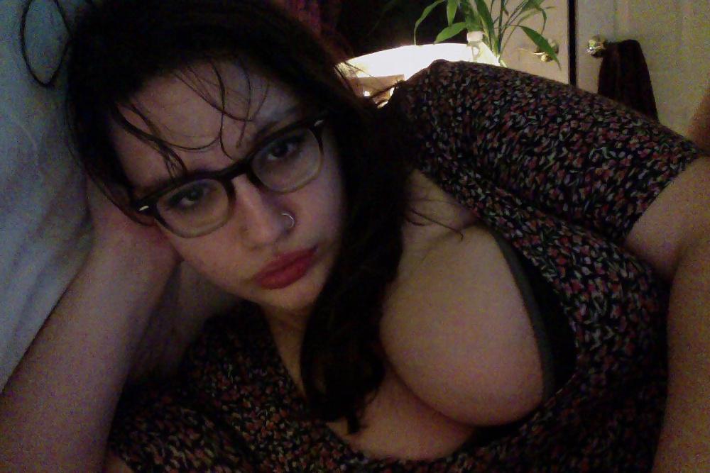 19P Nerd bbw with huge tits
