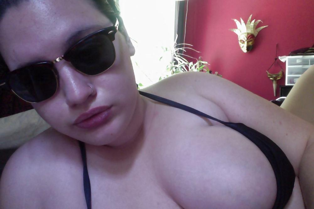 19P Nerd bbw with huge tits