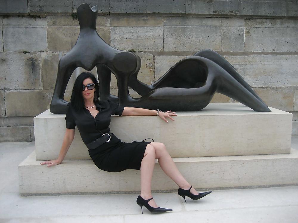 25P Classy Mistress