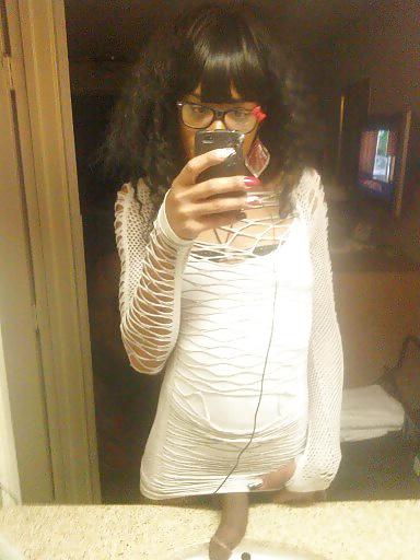 25P BLACK TS BIG DICK HOOD TRANNY