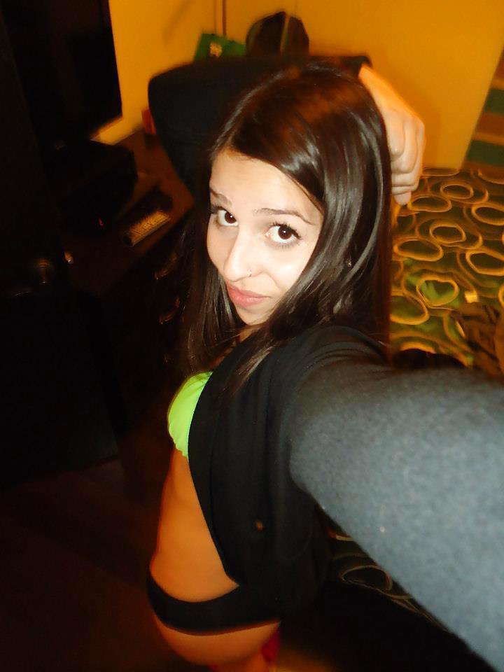 19P Teen Gorgeous body
