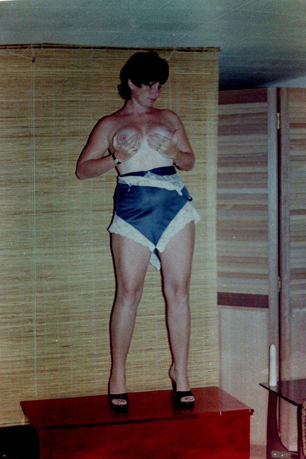 6P To be sexy you can wear cloths or to be naked.