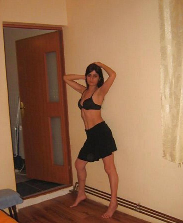 10P Arab turkish girl: aysen