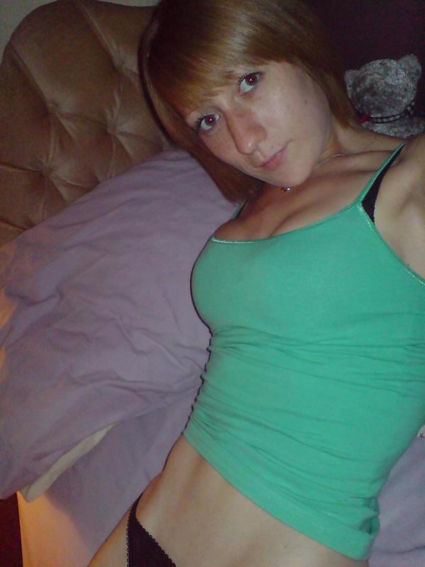 19P Redhead Teen