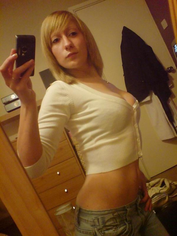 19P Redhead Teen