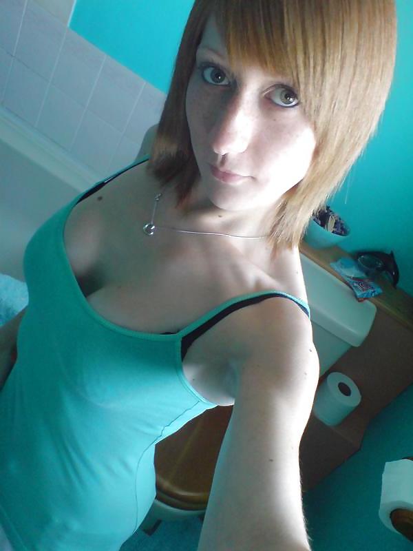 19P Redhead Teen