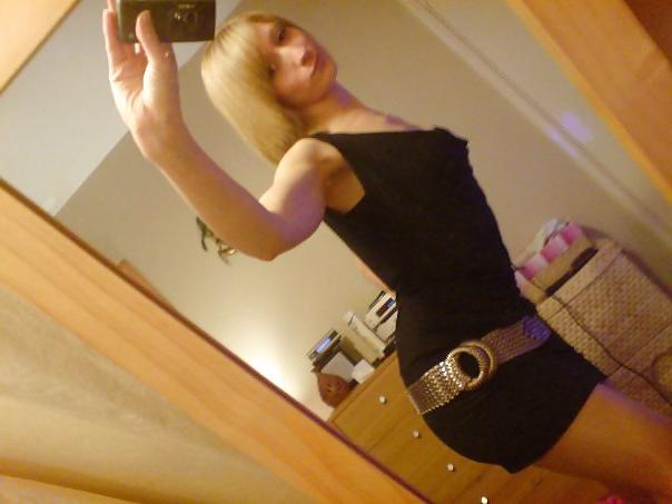 19P Redhead Teen