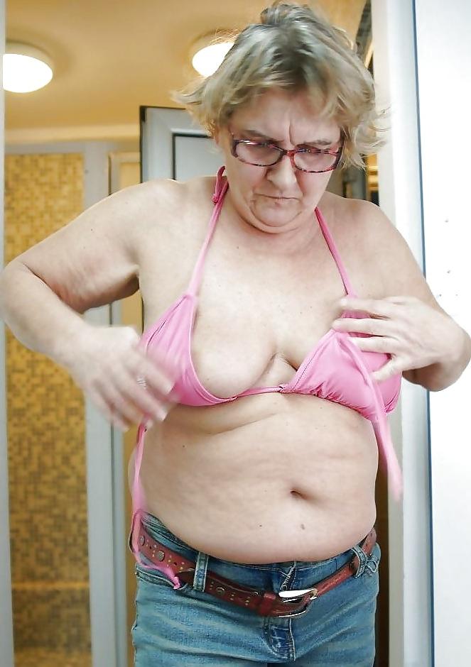 25P Swimsuit bikini bra bbw mature dressed teen big tits - 70