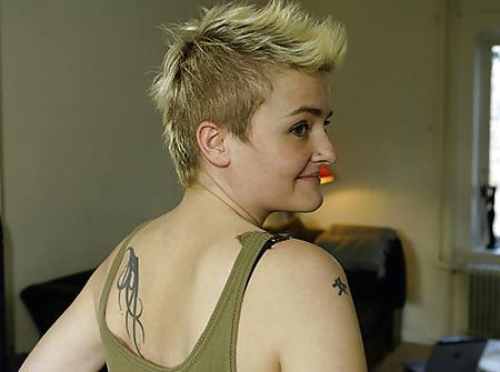 25P Politicians with cool short hair cuts