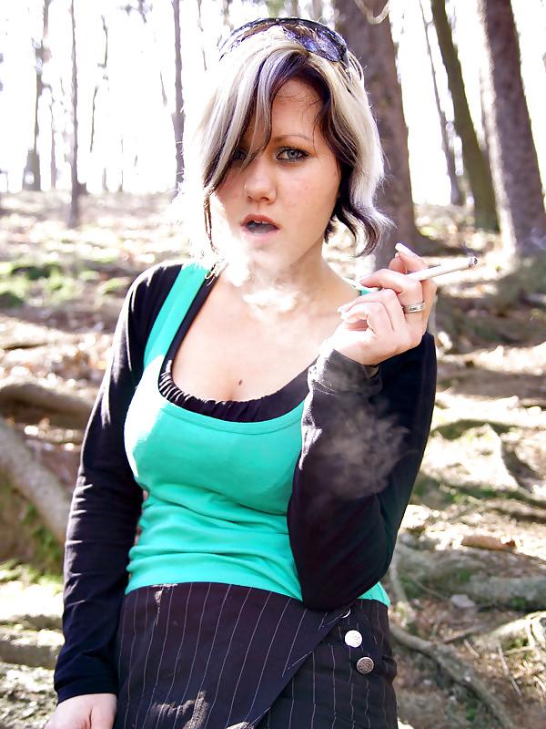 25P Smoking Fetish 3
