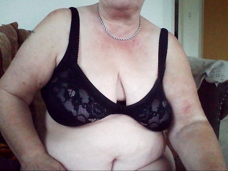 8P Old danish woman.