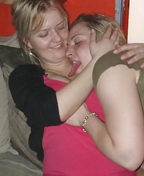 17P Danish teens-35-cleavage