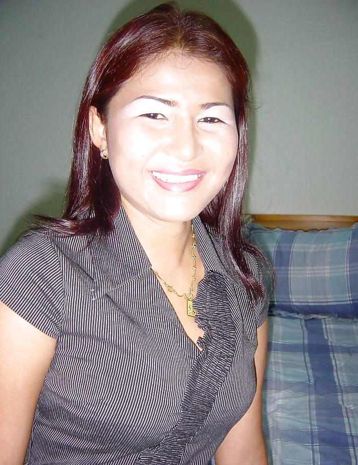 25P Exotic Asian Mature Beauties