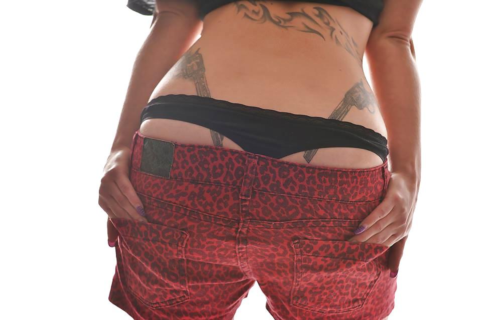 5P Upskirt slip thong hot