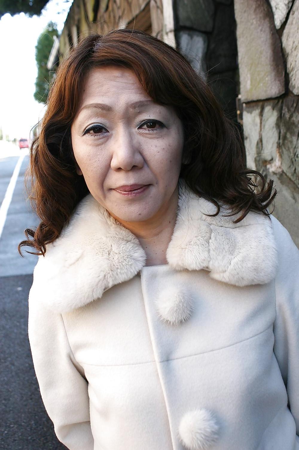 24P Asian woman
