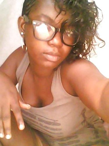 25P Hot black girl from Togo