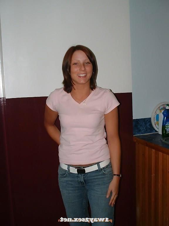 23P Red Hair Teeny