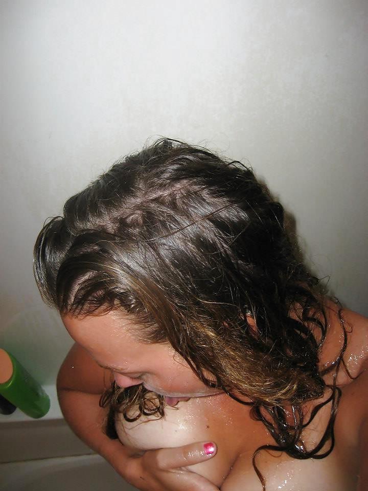 25P Busty AM Shower Time