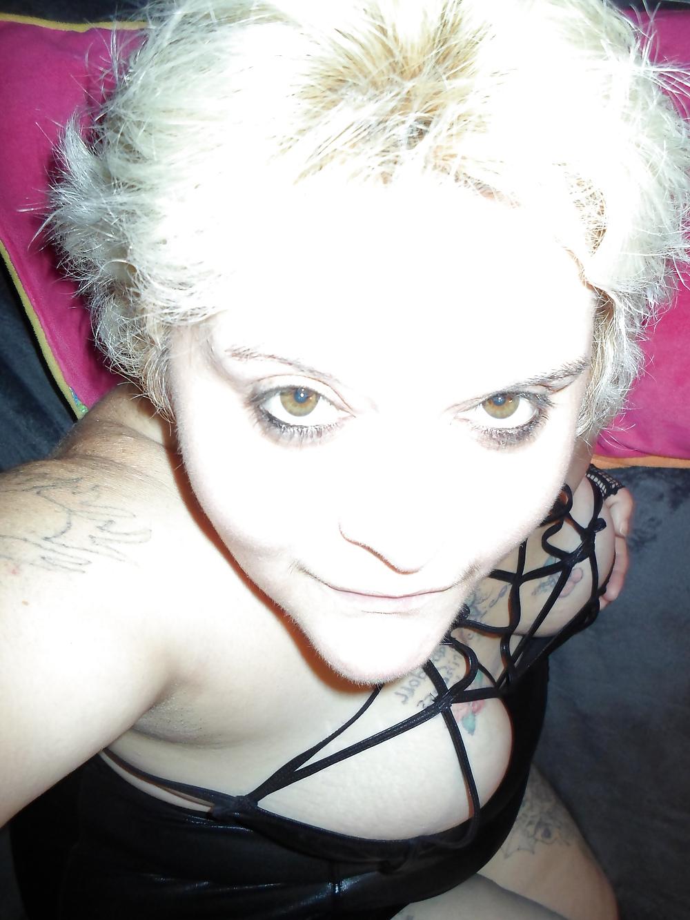25P Naughty bbw  wife in black latex