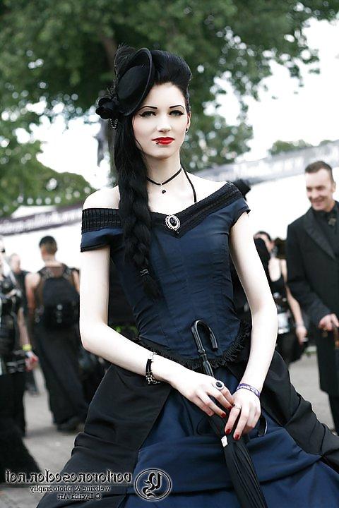 24P A Gothic Touch.