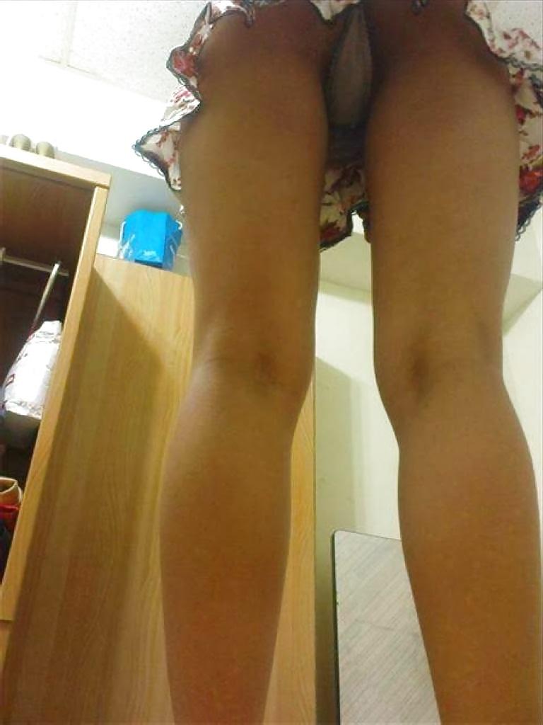 19P Asian Friend Upskirts fun