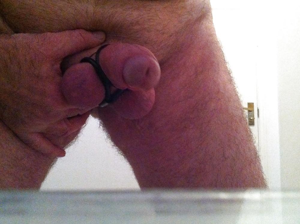 6P Loving this triple cockring