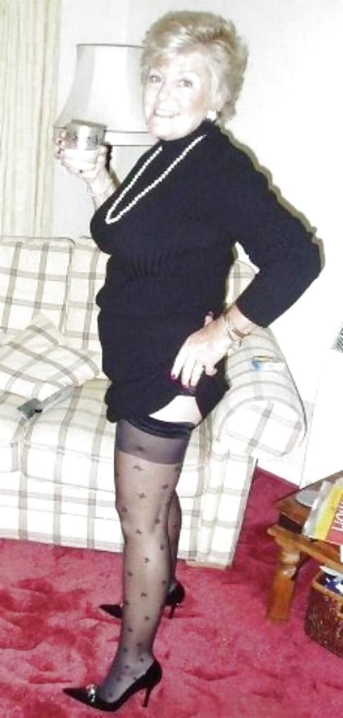 25P Classy Granny