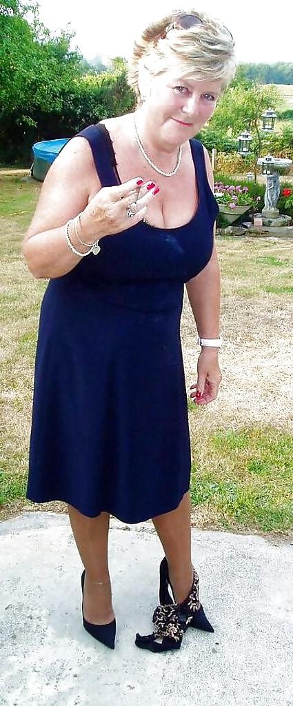 25P Classy Granny