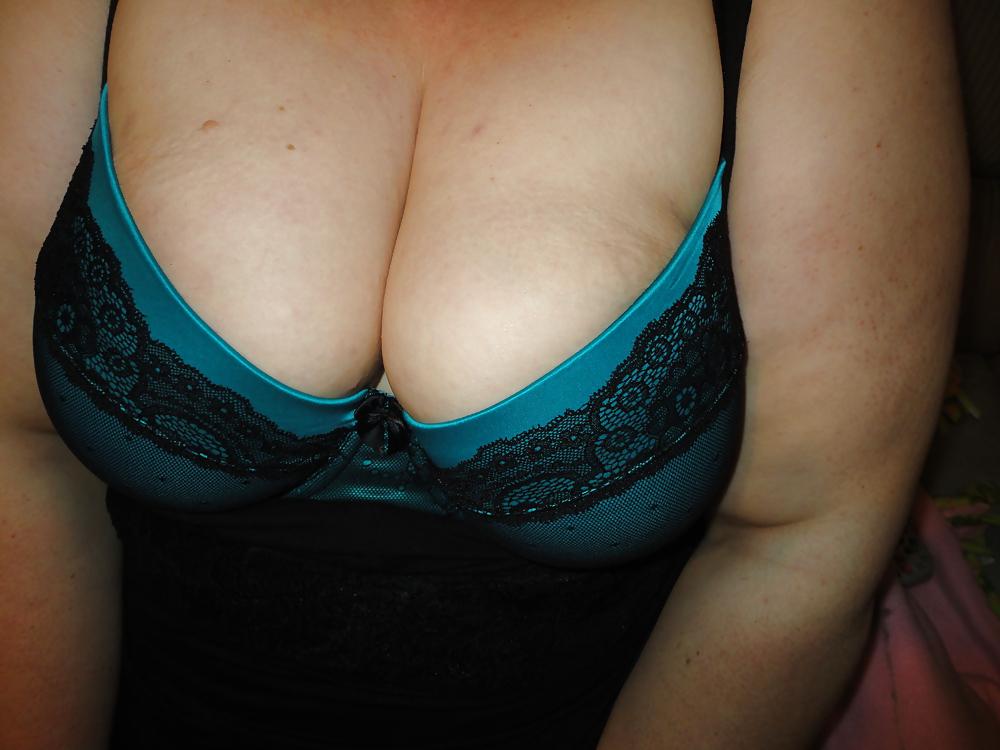 13P BBW Wife's New Bra