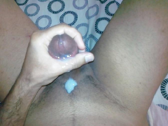 25P Handjob and cumming