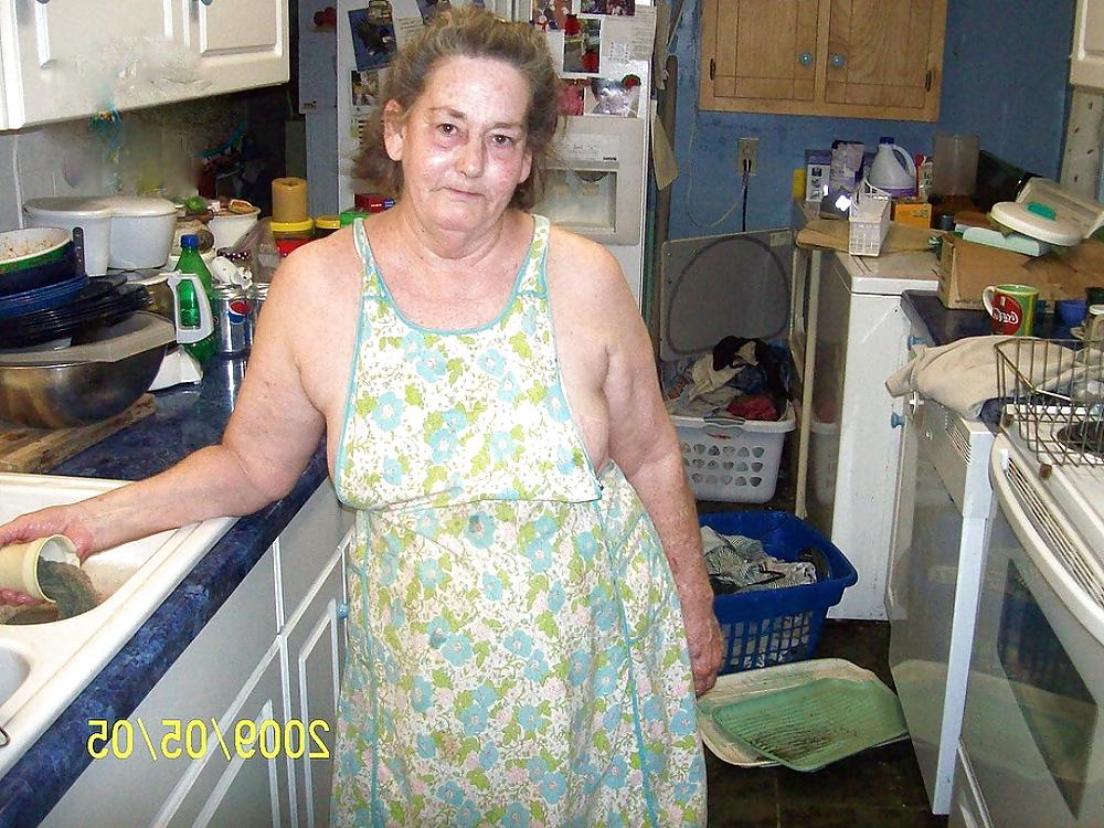 25P Grannies BBW Matures #55