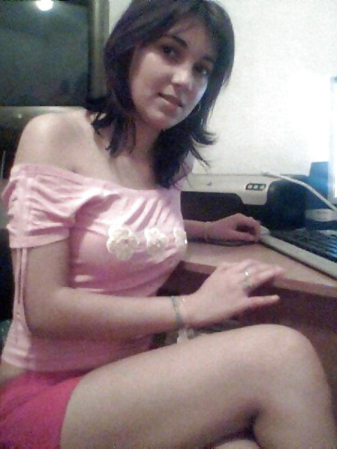 8P Arab turkish women 35