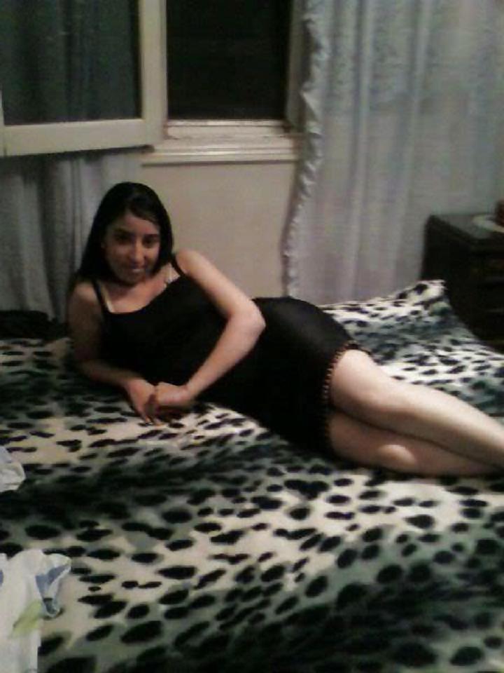 8P Arab turkish women 35