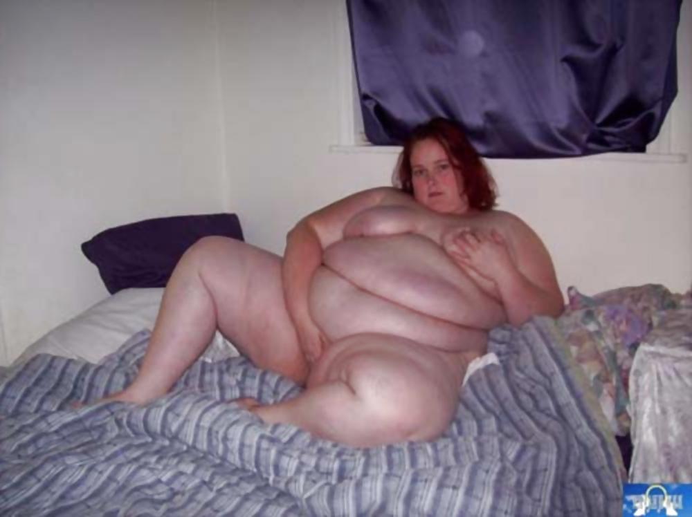 25P BBW with open legs 2