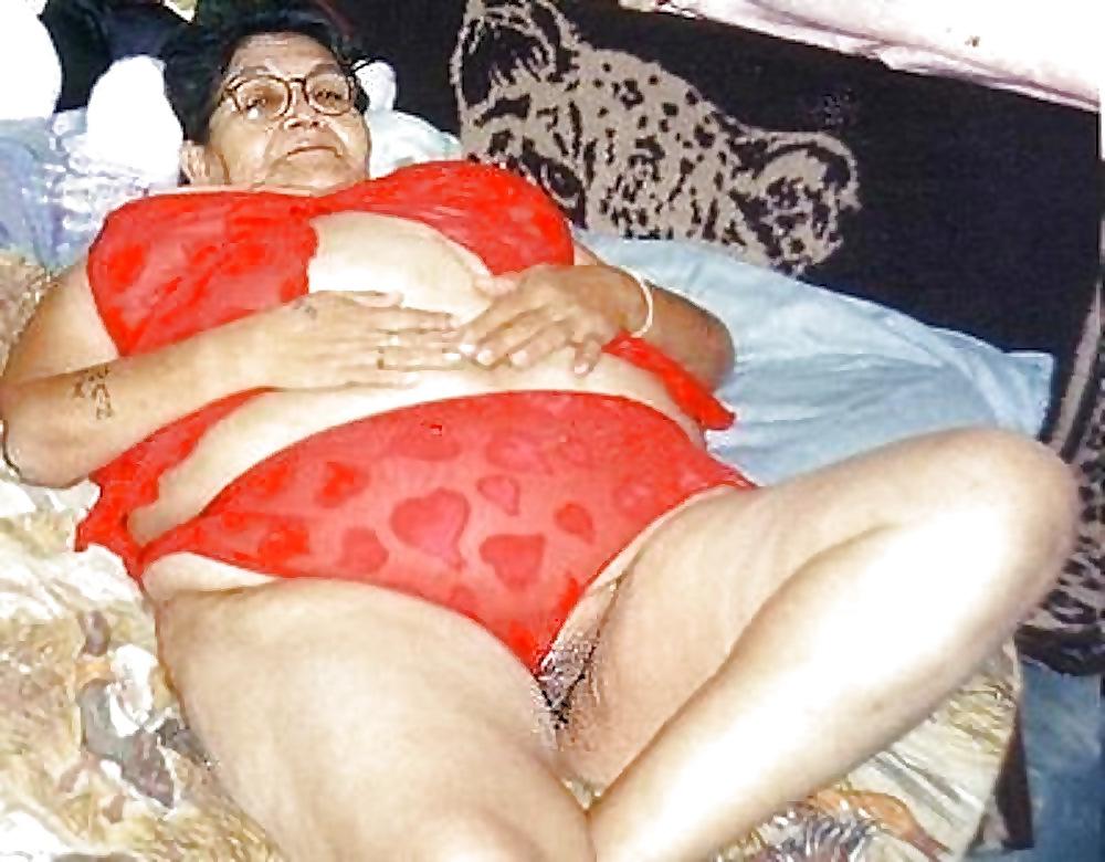 12P BBW in Panties mature panty posing
