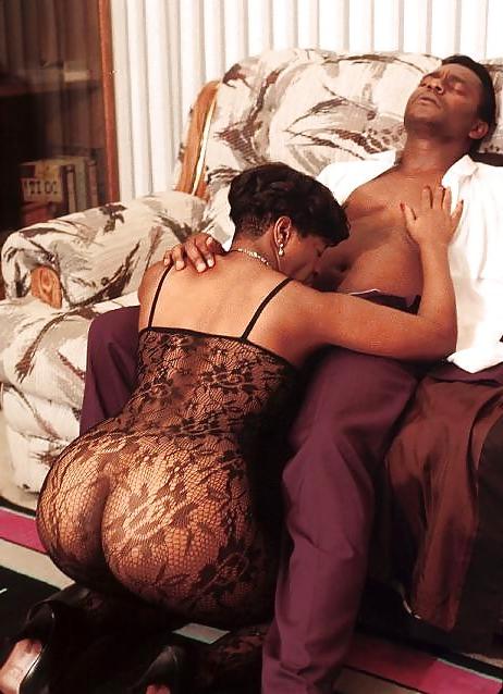 14P CLASSIC BLACK BABES