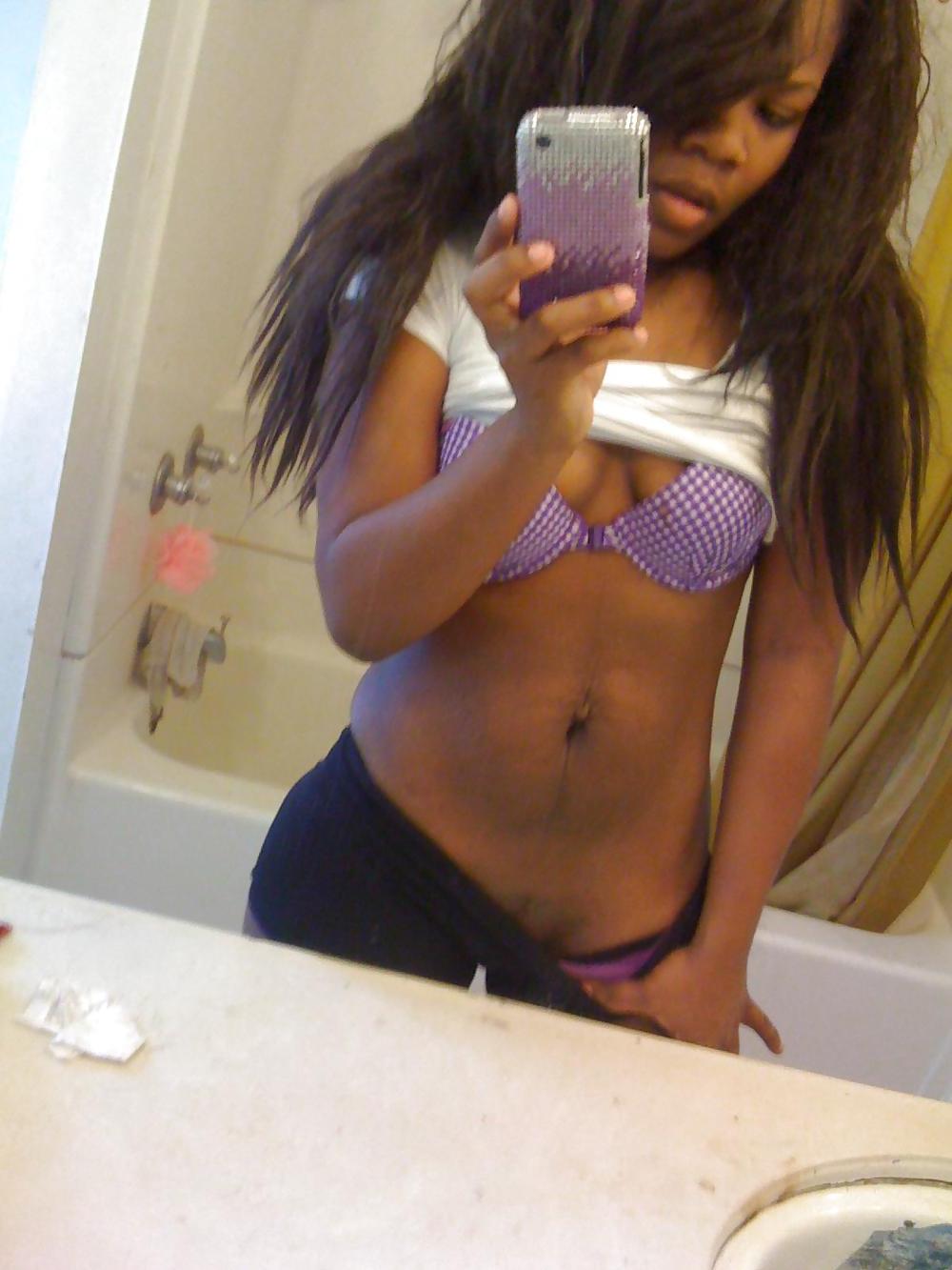 25P Amateur Black Girls 9