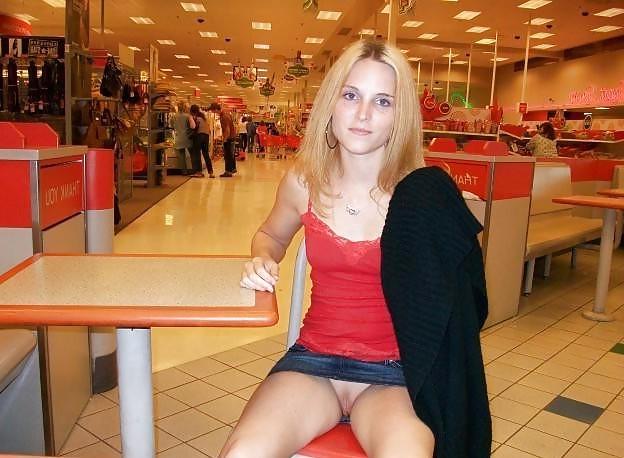 25P Showing it in Public