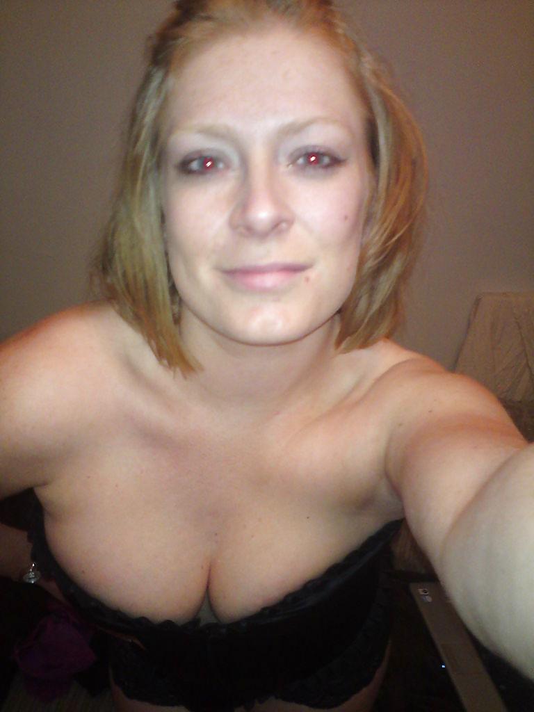 4P Buxom British Girl