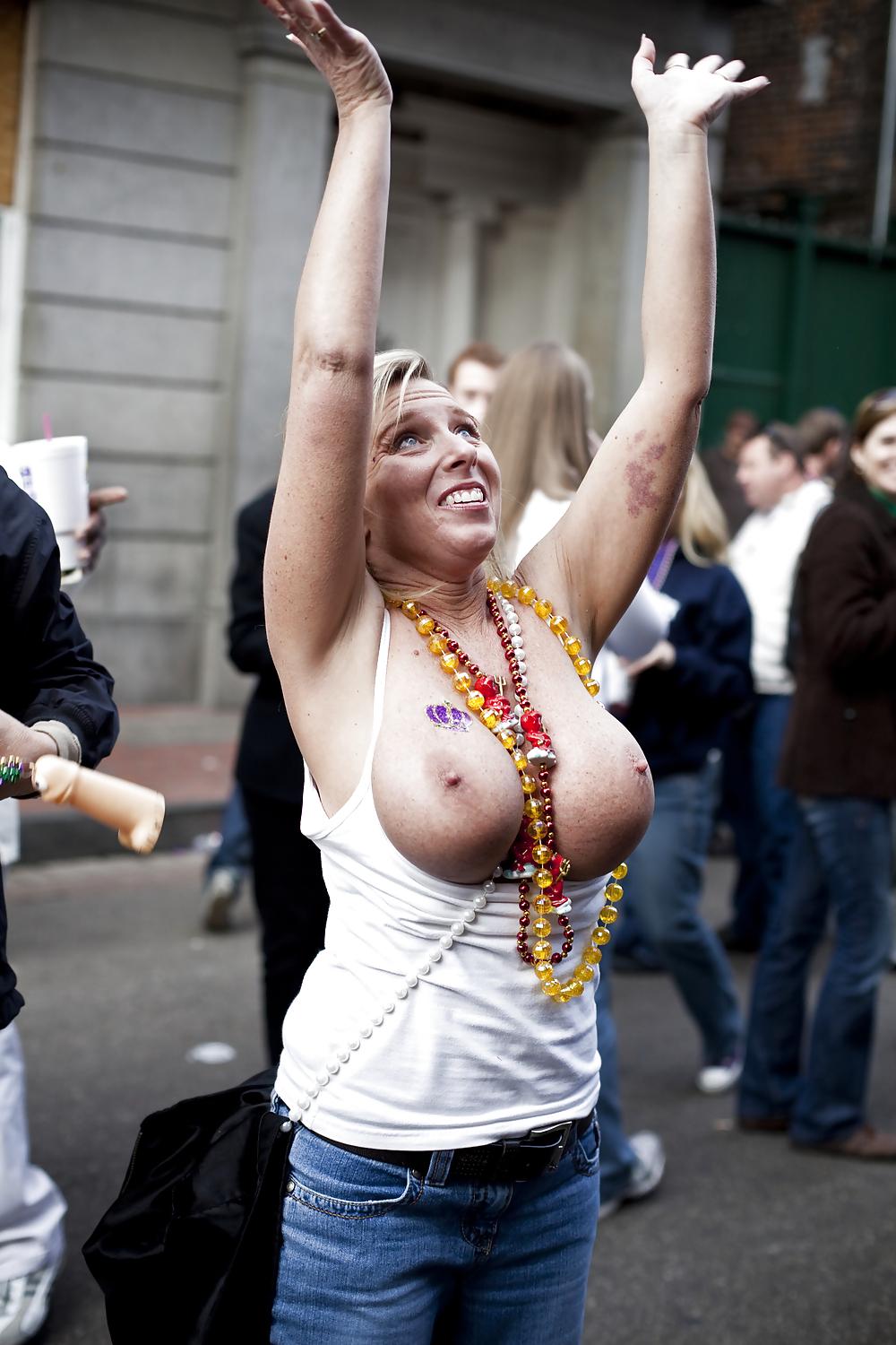 16P Titty flashers in public