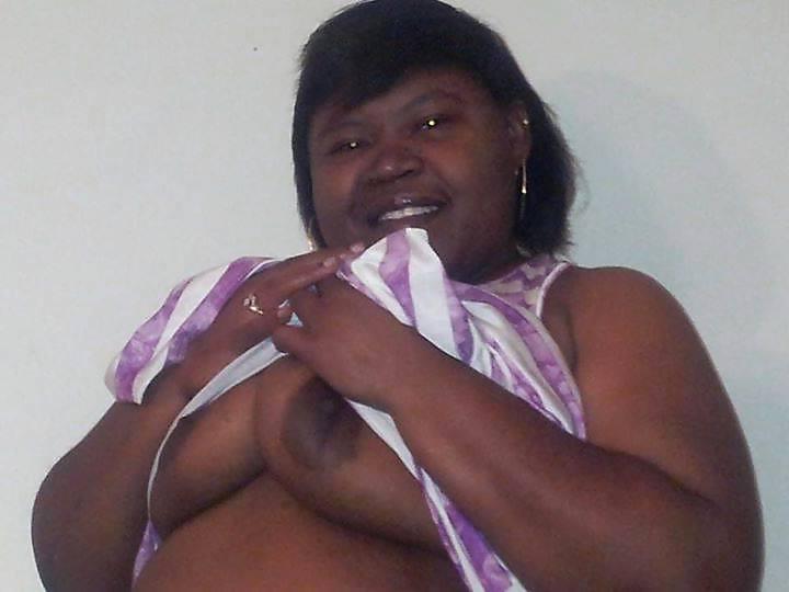 9P BLACK MAMA TITS
