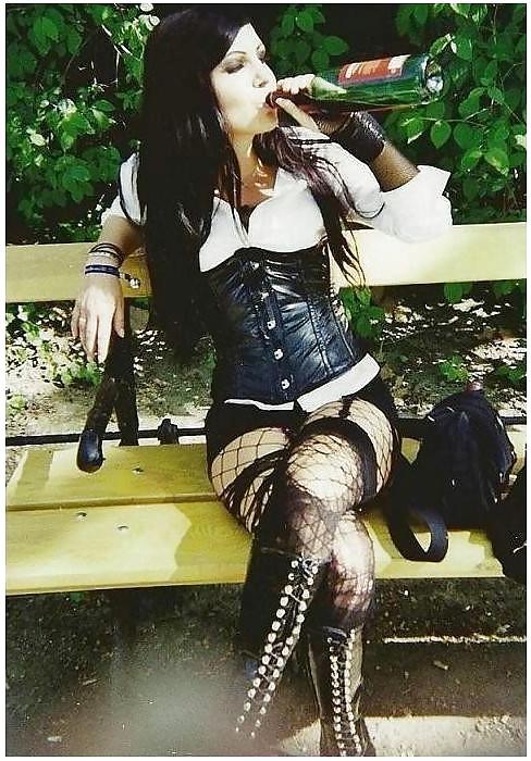 25P Gothic III