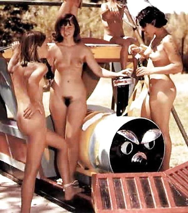 14P Classic nudism