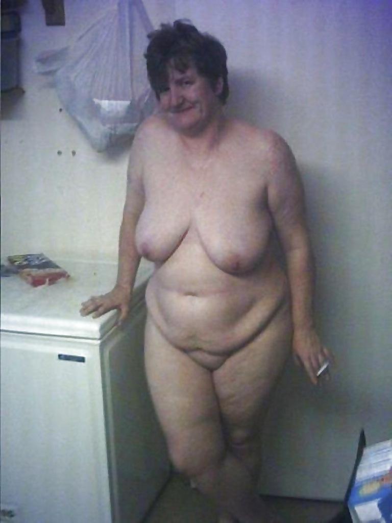 25P Grannies BBW Matures #48