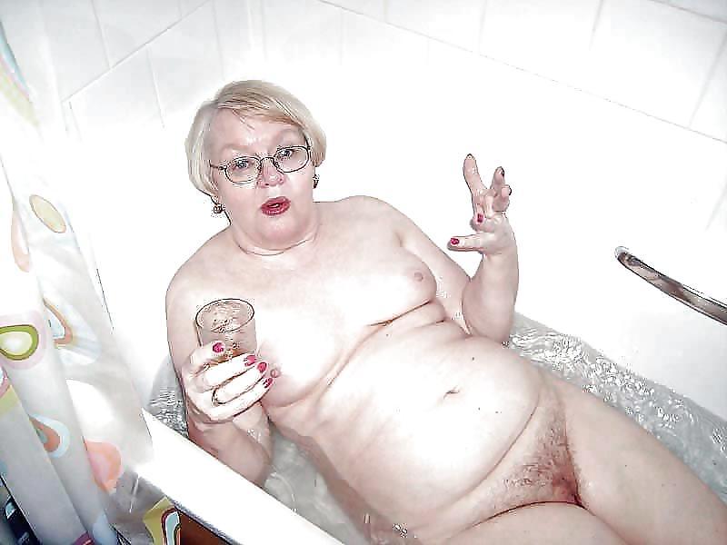 25P Grannies BBW Matures #48
