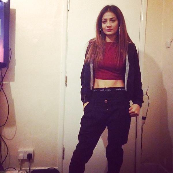 25P British paki and indian girls 