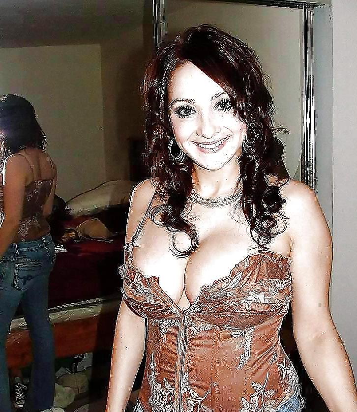 25P Arab-Turkish HOT ASS