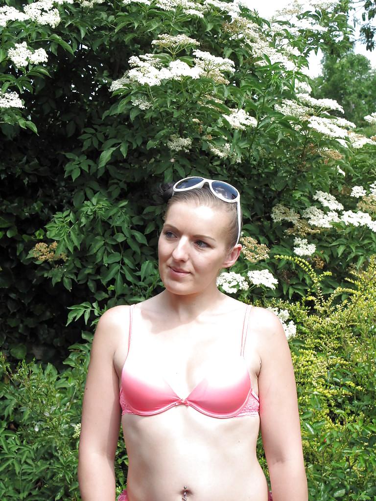 25P British Escort & Model Lexi (see her vid in my videos)